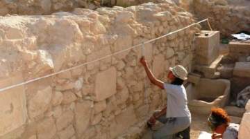 Up to now, 65 metres of the fortification wall have been revealed at the site