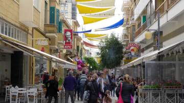 Nicosia Music Day began at Nicosia Town Hall and concluded at Faneromeni’s High School