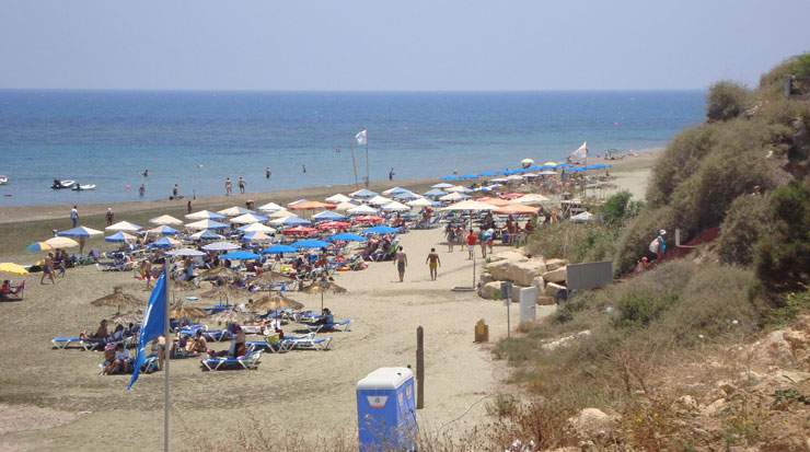 Faros Beach