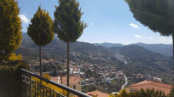 Agros village