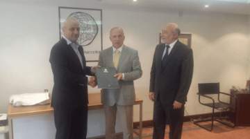 From left: Loizides, Humeniuk and Ioannidis