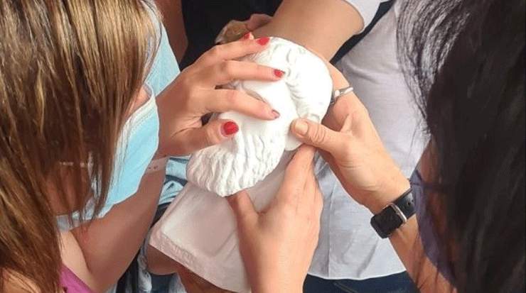 Pioneering tour for the visually impaired in Larnaca 